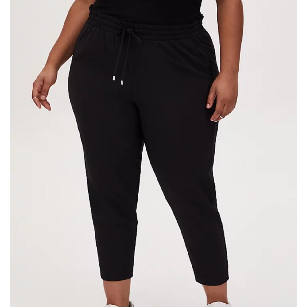 Torrid Black Crepe Drawstring Paperbag waist, 3